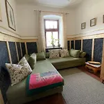 Altes Stadthaus Von 1909-liebevoll Renoviert