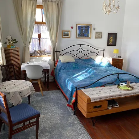 Kwatera prywatna Altes Stadthaus Von 1909-liebevoll Renoviert Kotschach-Mauthen