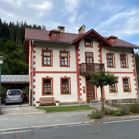 Altes Stadthaus Von 1909-liebevoll Renoviert *