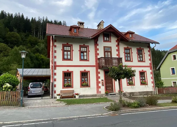 Altes Stadthaus Von 1909-liebevoll Renoviert *