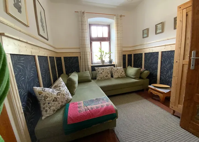 Altes Stadthaus Von 1909-liebevoll Renoviert